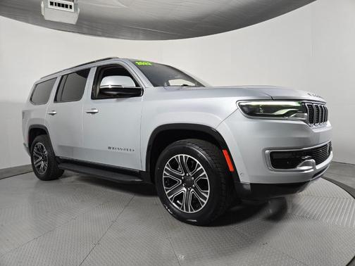 Silver Zynith 2022 Jeep Wagoneer Series III