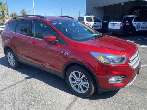 Ruby Red Metallic Tinted Clearcoat 2019 Ford Escape SEL
