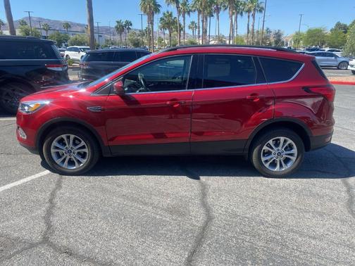 Ruby Red Metallic Tinted Clearcoat 2019 Ford Escape SEL