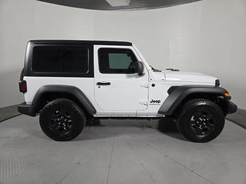 Bright White Clearcoat 2025 Jeep Wrangler Sport
