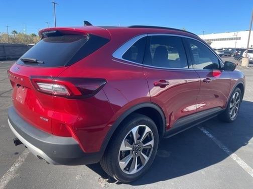 2023 Ford Escape Platinum