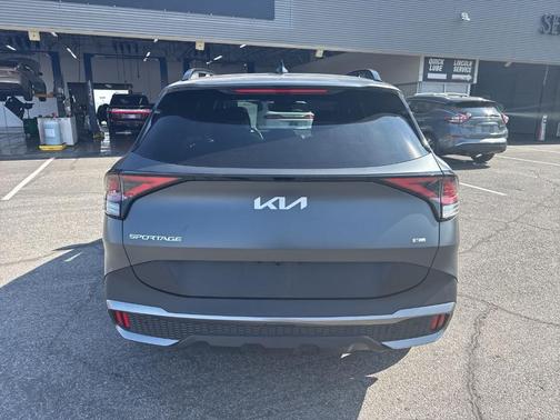 2024 Kia Sportage Plug-In Hybrid X-Line