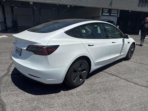 White 2021 Tesla Model 3 Standard Range Plus