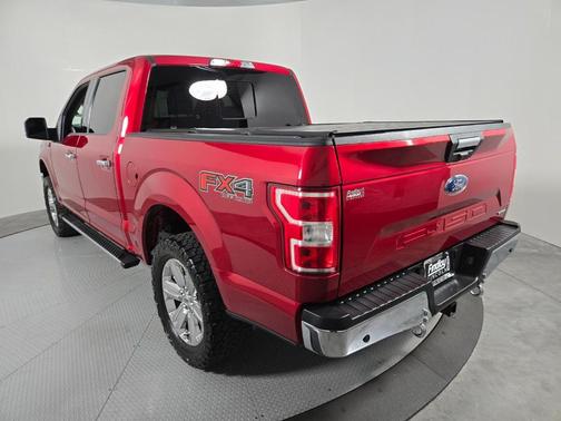 Ruby Red Metallic Tinted Clearcoat 2019 Ford F-150 XLT