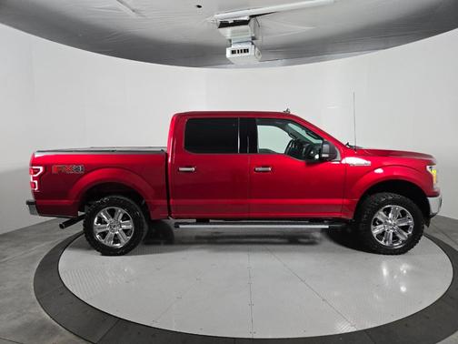 Ruby Red Metallic Tinted Clearcoat 2019 Ford F-150 XLT