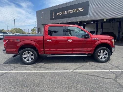 Ruby Red Metallic Tinted Clearcoat 2019 Ford F-150 XLT