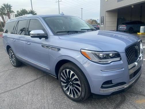 2023 Lincoln Navigator L Black Label