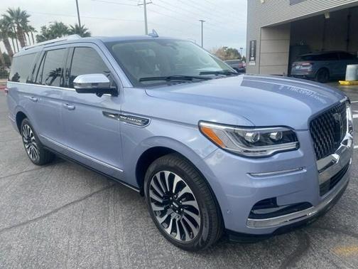 2023 Lincoln Navigator L Black Label