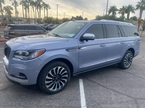 2023 Lincoln Navigator L Black Label