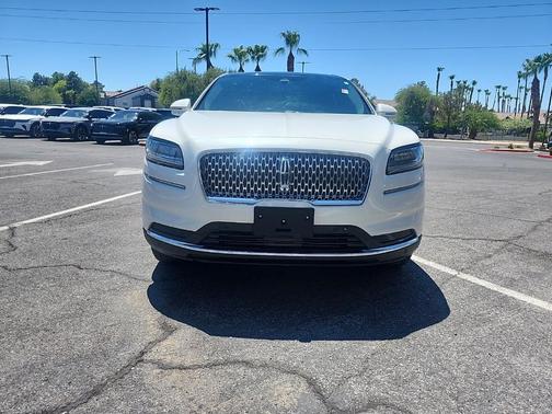 White Metallic 2022 Lincoln Nautilus Reserve
