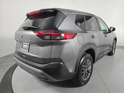 Gun Metallic 2023 Nissan Rogue S