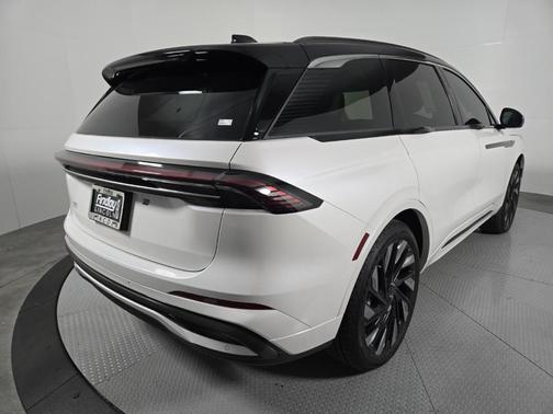 2026 Lincoln Nautilus Black Label