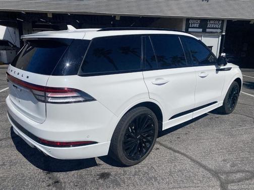 2023 Lincoln Aviator Black Label AWD