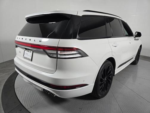2023 Lincoln Aviator Black Label AWD