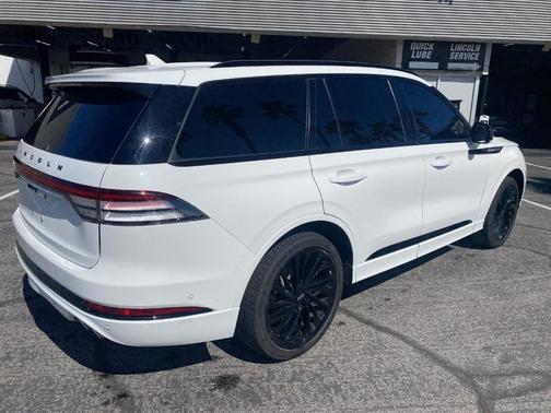 2023 Lincoln Aviator Black Label AWD