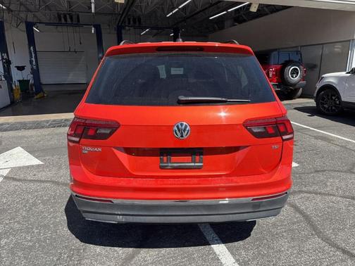 2018 Volkswagen Tiguan 2.0T SE
