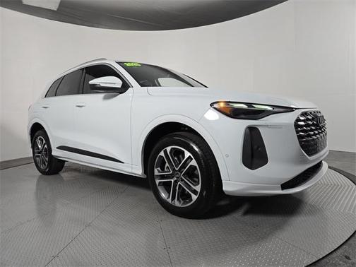 2025 Audi Q5 2.0T quattro Premium