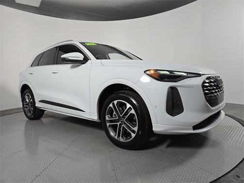 2025 Audi Q5 2.0T quattro Premium