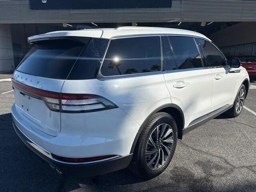 2025 Lincoln Aviator Premiere