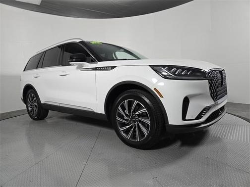2025 Lincoln Aviator Premiere