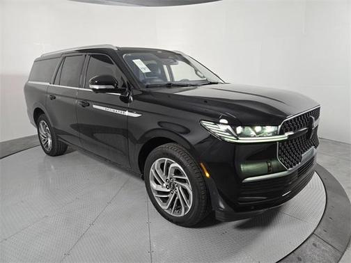 2025 Lincoln Navigator L Reserve