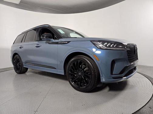 Blue Metallic 2026 Lincoln Aviator Reserve RWD