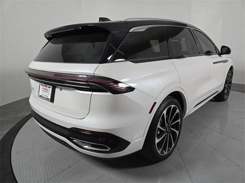 2025 Lincoln Nautilus Black Label