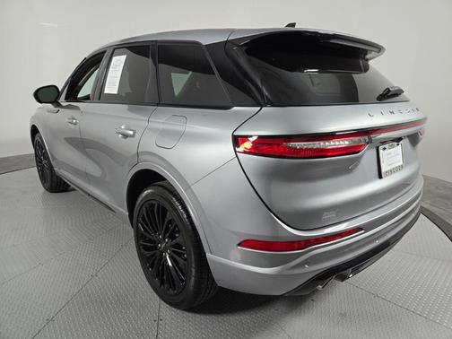 Silver Radiance Metallic 2024 Lincoln Corsair Premiere