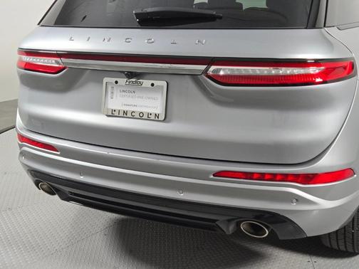 Silver Radiance Metallic 2024 Lincoln Corsair Premiere