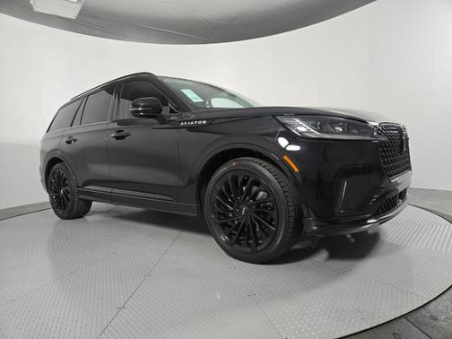 Infinite Black Metallic 2026 Lincoln Aviator Reserve AWD