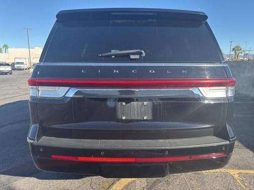 2024 Lincoln Navigator Premiere