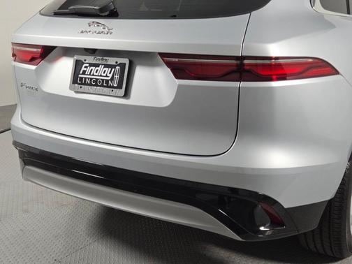 Hakuba Silver 2023 Jaguar F-PACE S