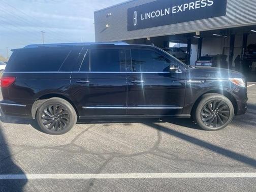 2021 Lincoln Navigator L Reserve