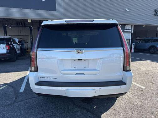 Crystal White Tri-Coat 2019 Cadillac Escalade Luxury