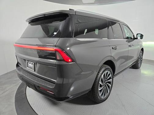 Dark Gray Metallic 2026 Lincoln Navigator Black Label