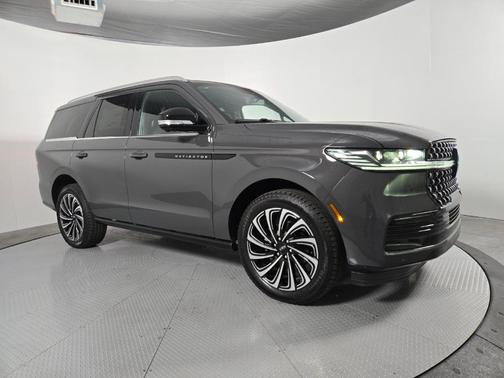 Dark Gray Metallic 2026 Lincoln Navigator Black Label