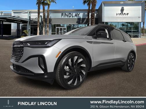 Silver Radiance Metallic 2026 Lincoln Nautilus Reserve