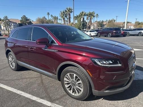 2022 Lincoln Nautilus Standard