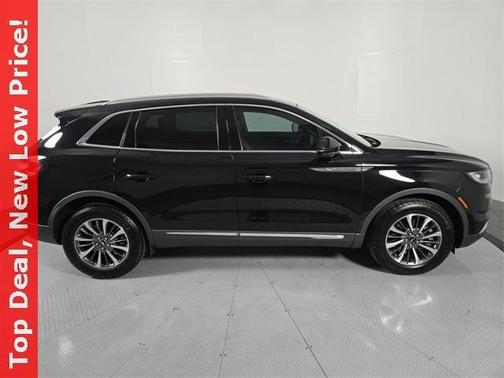 2023 Lincoln Nautilus Standard