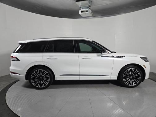 Pristine White 2026 Lincoln Aviator Black Label AWD