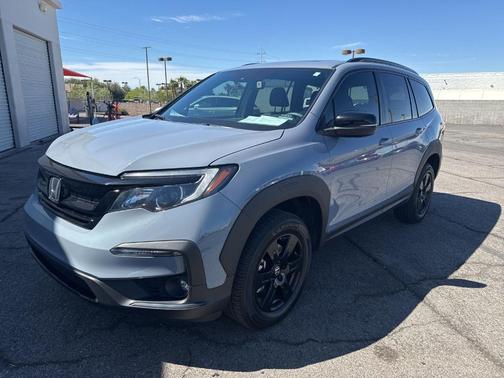 Sonic Gray Pearl 2022 Honda Pilot TrailSport