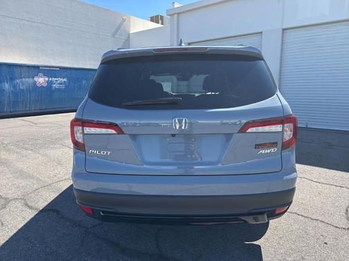 Sonic Gray Pearl 2022 Honda Pilot TrailSport