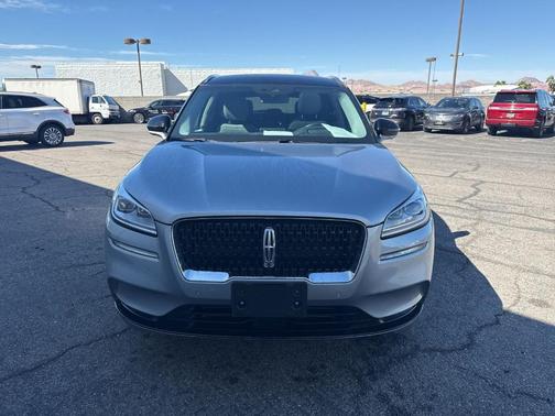 Silver Radiance Metallic 2022 Lincoln Corsair Reserve