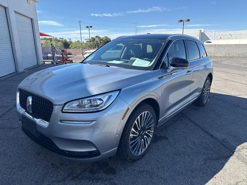 Silver Radiance Metallic 2022 Lincoln Corsair Reserve