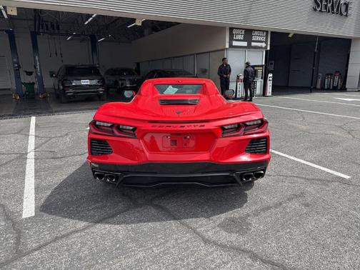2025 Chevrolet Corvette Stingray w/3LT