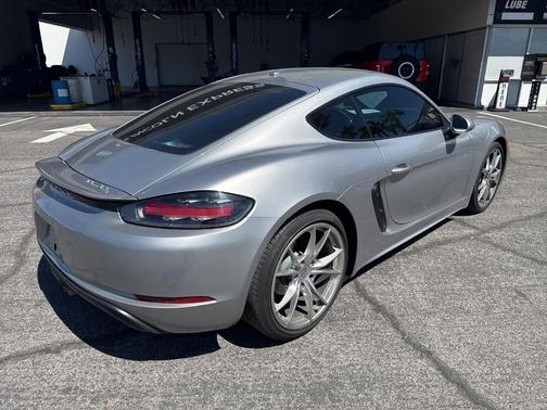 GT Silver Metallic 2017 Porsche 718 Cayman Base