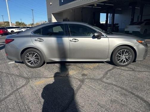 2017 Lexus ES 350 Base