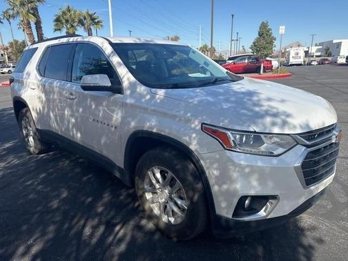 2021 Chevrolet Traverse LT Cloth