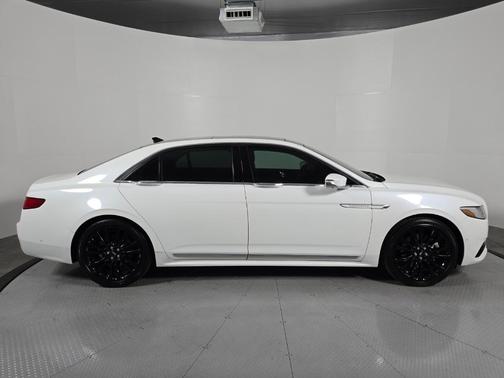 2020 Lincoln Continental Reserve