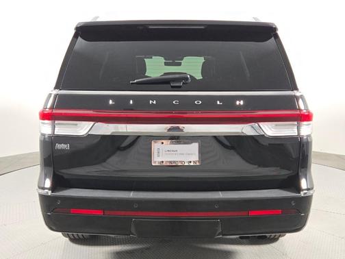 2024 Lincoln Navigator Premiere
